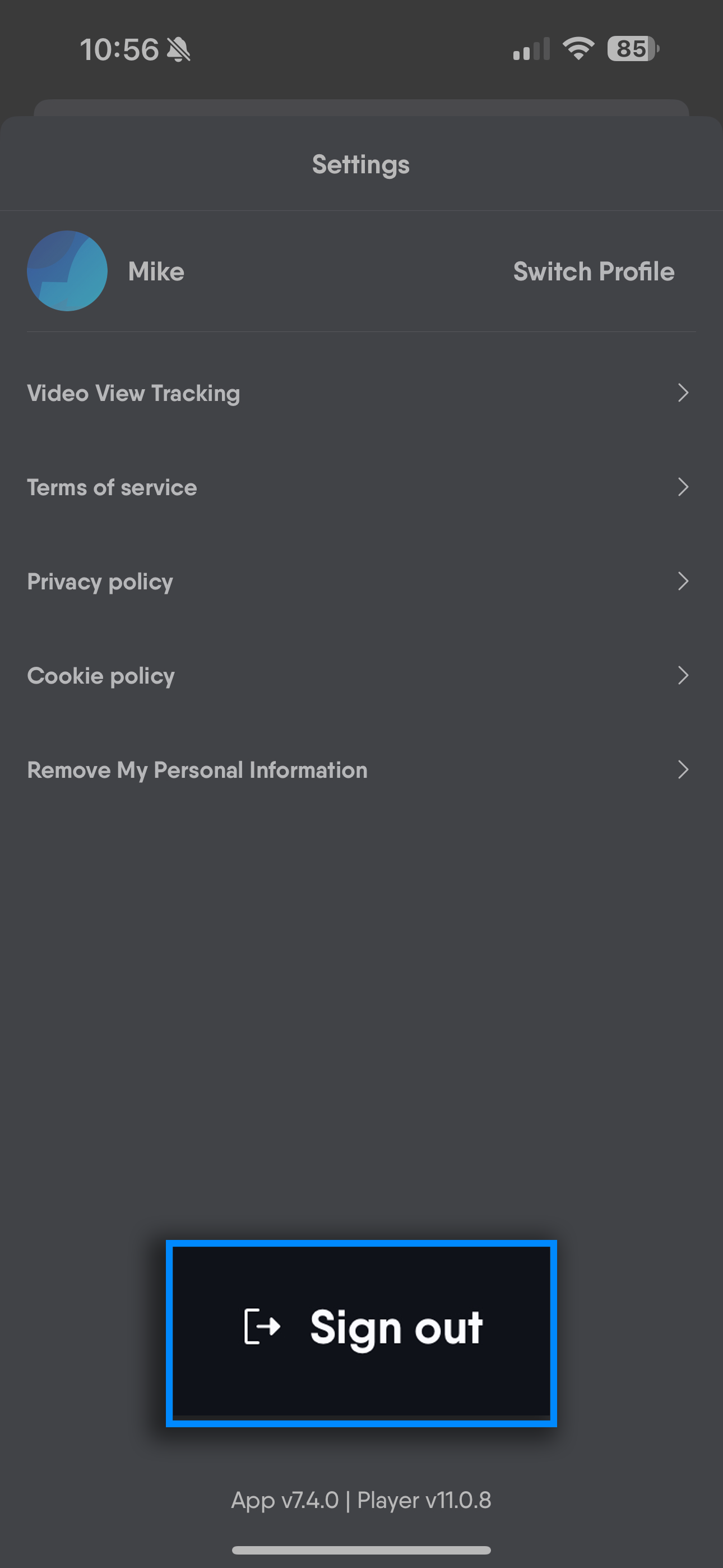 Cerrar sesión desde la pantalla de configuración en la app móvil de Fubo tocando Cerrar sesión